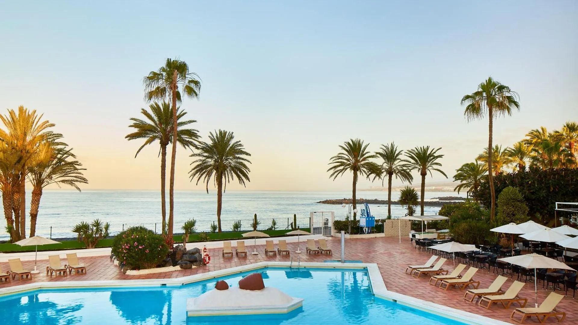 Sol Tenerife Playa de las Americas  4*, Playa de las Americas (Tenerife)